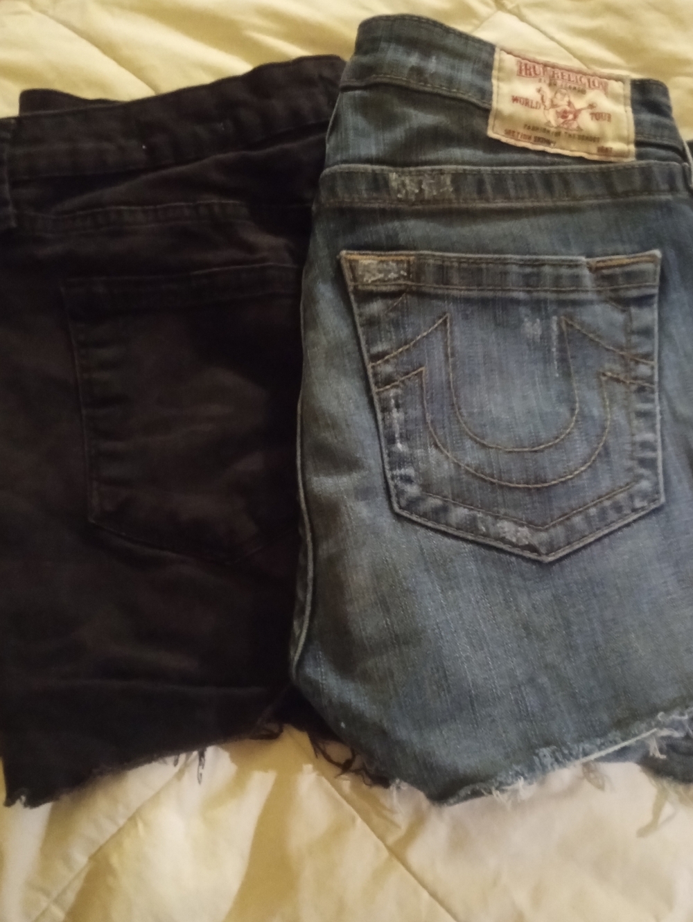 True Religion Blue Distressed Denim Cutoff Shorts (Plus 2nd Pair Free) - Picture 6 of 12